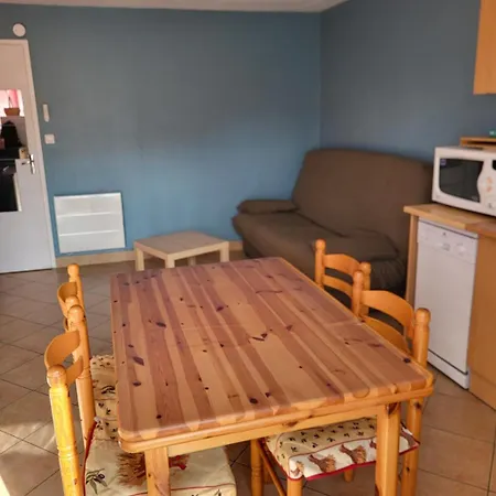 Le Cap D'agde Appt T2, R D C , Entierement Renove